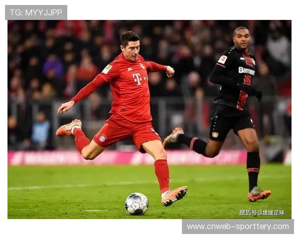 弗赖堡4-3险胜沃尔夫斯堡，七球盛宴演绎进球大战。